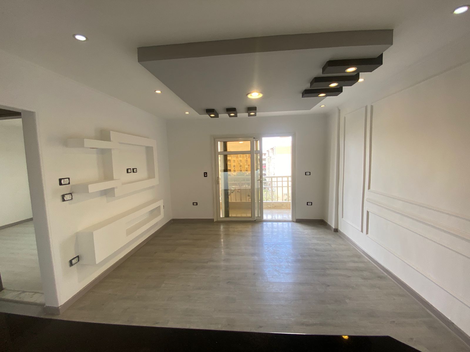 شقة في مدينتي 82 م2 للبيع كاش بحري تشطيب سوبر لوكس استلام فوري 4,350,000 ج 