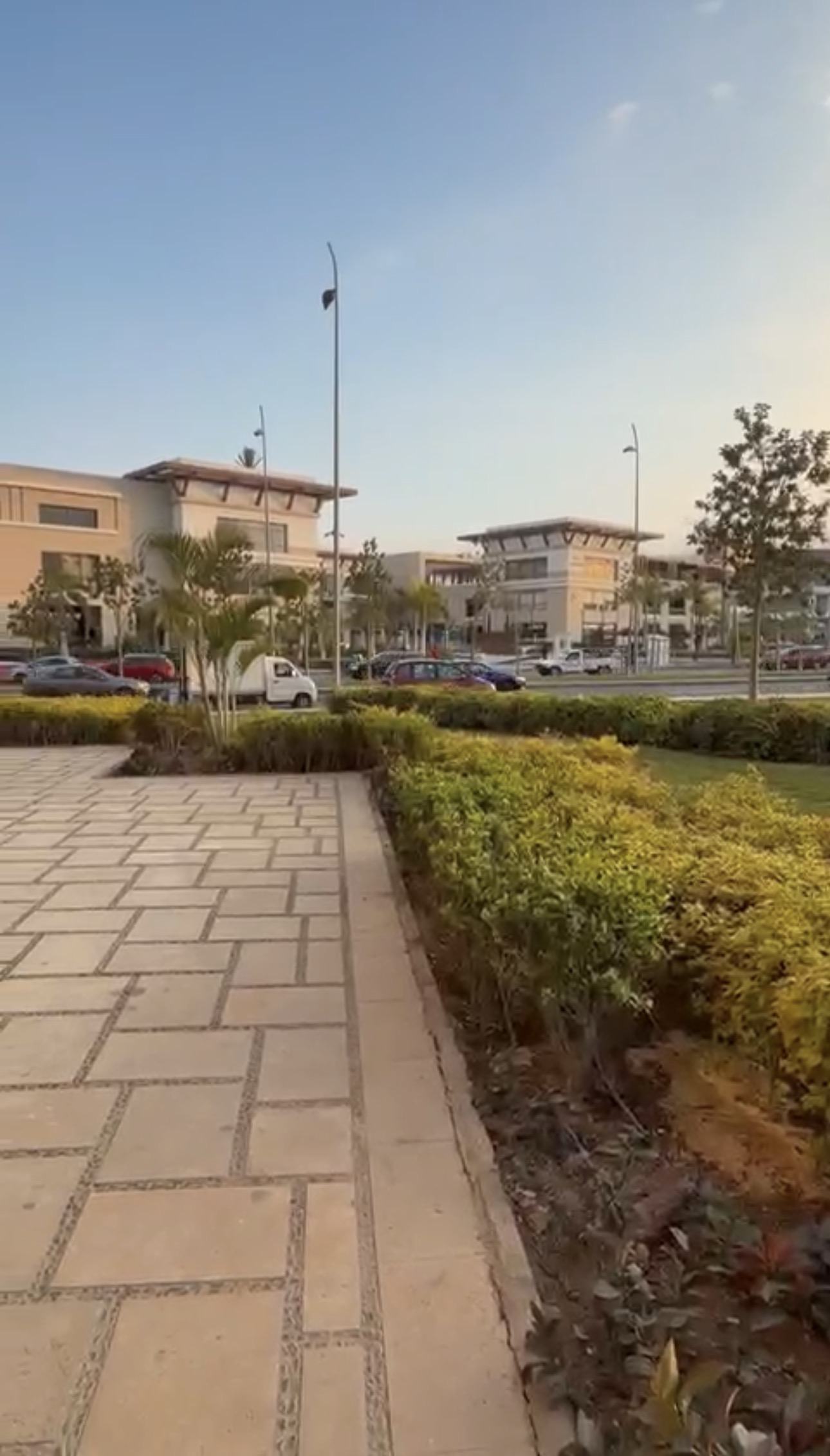 شقة في مدينتي 136 م2 للإيجار قانون جديد 17,000 ج 