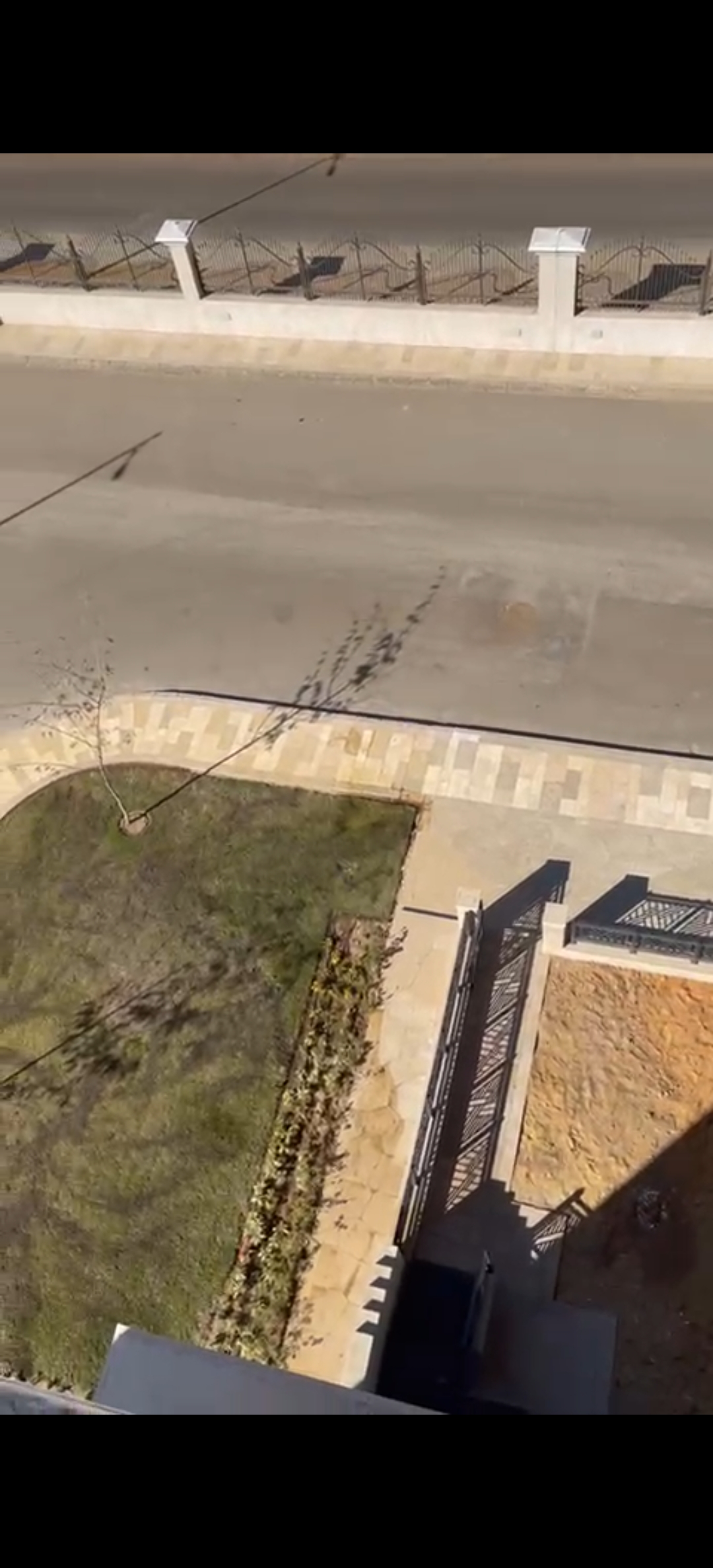 شقة في سيليا 179 م2 للإيجار قانون جديد بحري على بحيرات 18,000 ج 